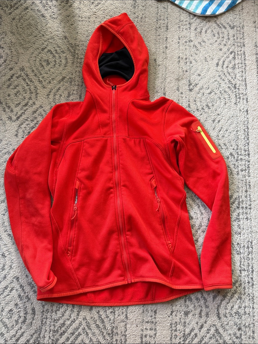 Like New W’s Arc’teryx Fortrez Hoody